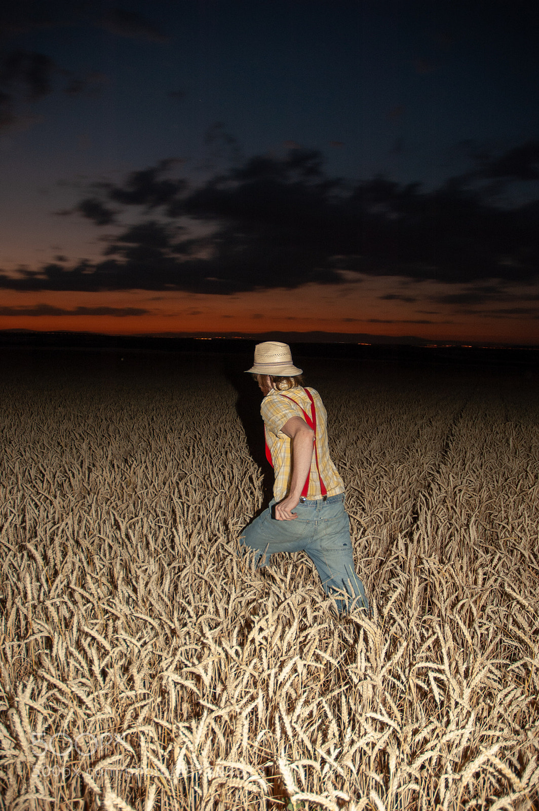 Nikon D70s sample photo. Running away from ufos photography