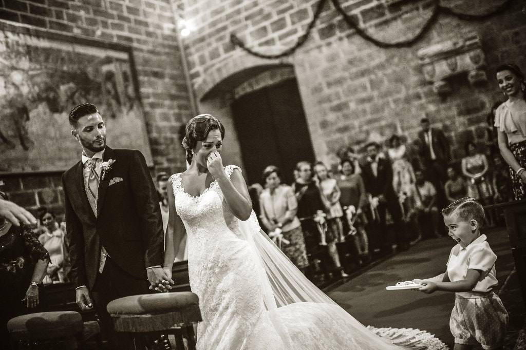 photography jobs -Bride Emotion by Manuel Orero on 500px.com