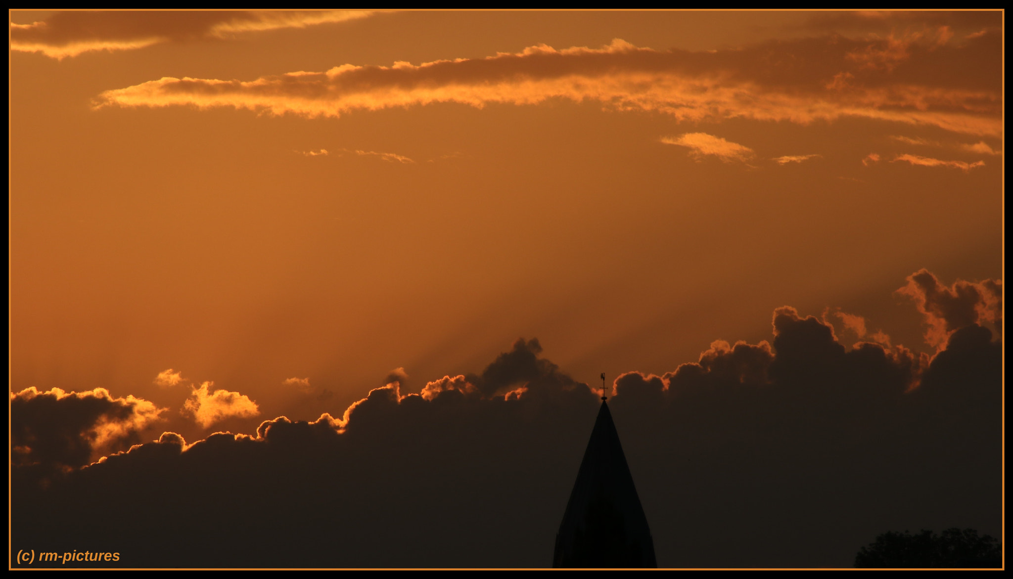 Canon EF 75-300mm F4.0-5.6 IS USM sample photo. Sunset photography
