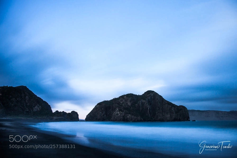 Canon EOS 5D Mark II sample photo. Blue hour - new photography