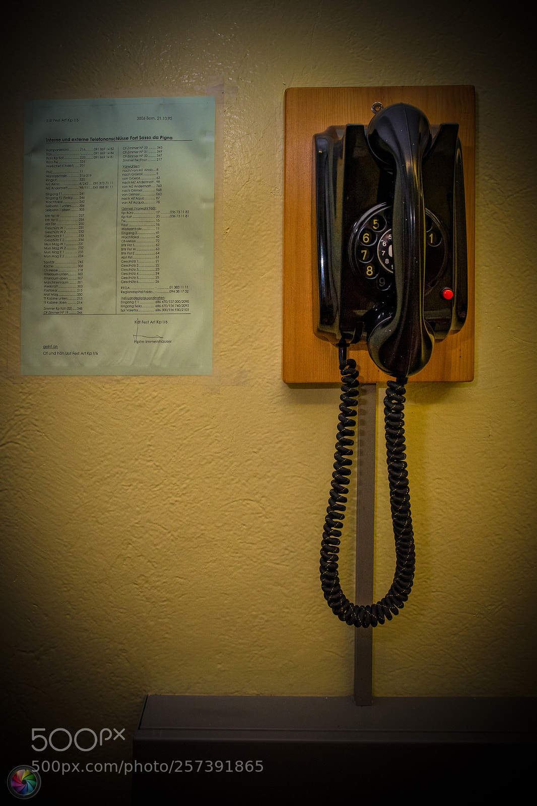 Sony SLT-A99V sample photo. Red button photography