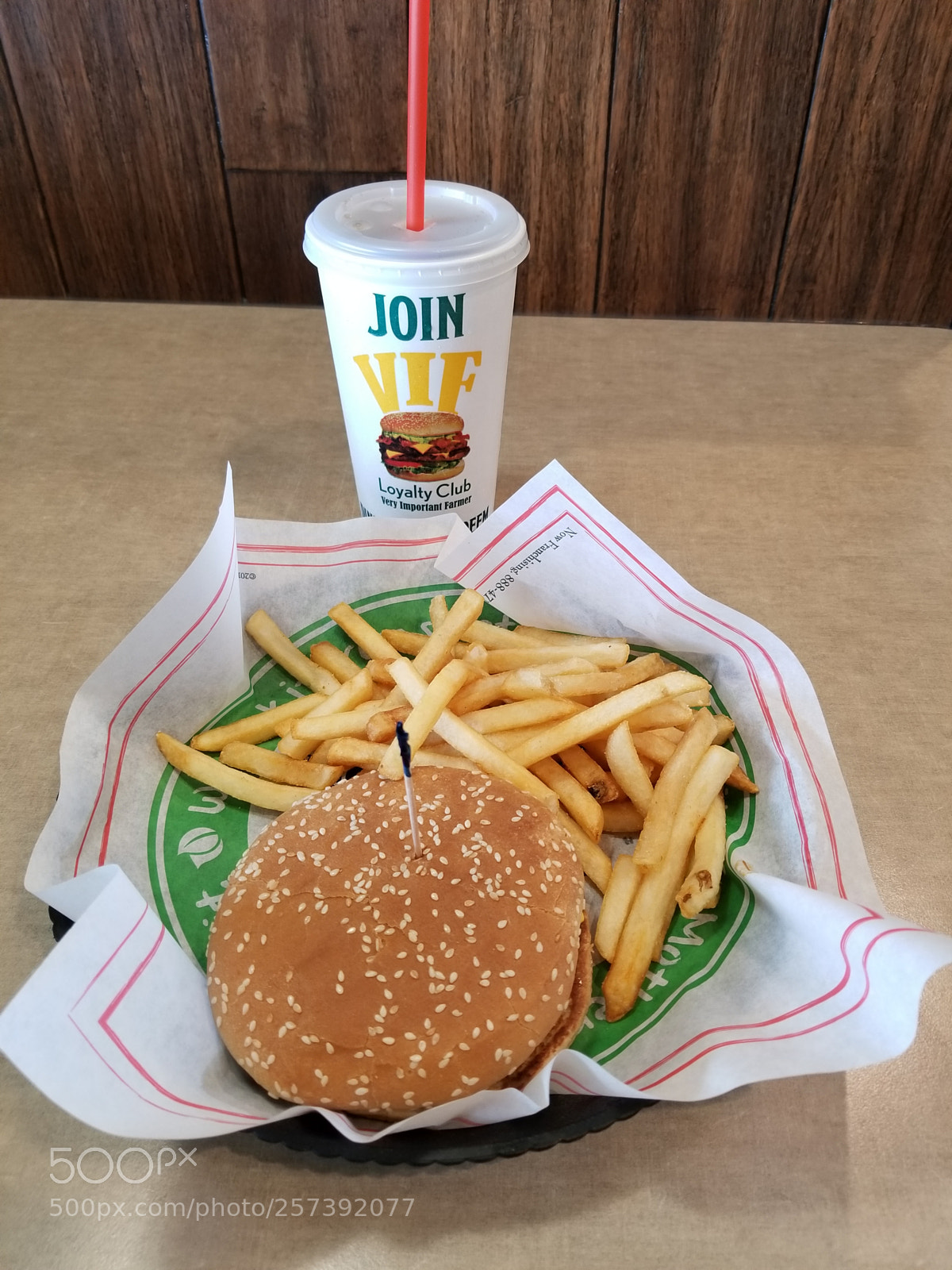 Samsung Galaxy S8+ sample photo. Cheeseburger combo photography