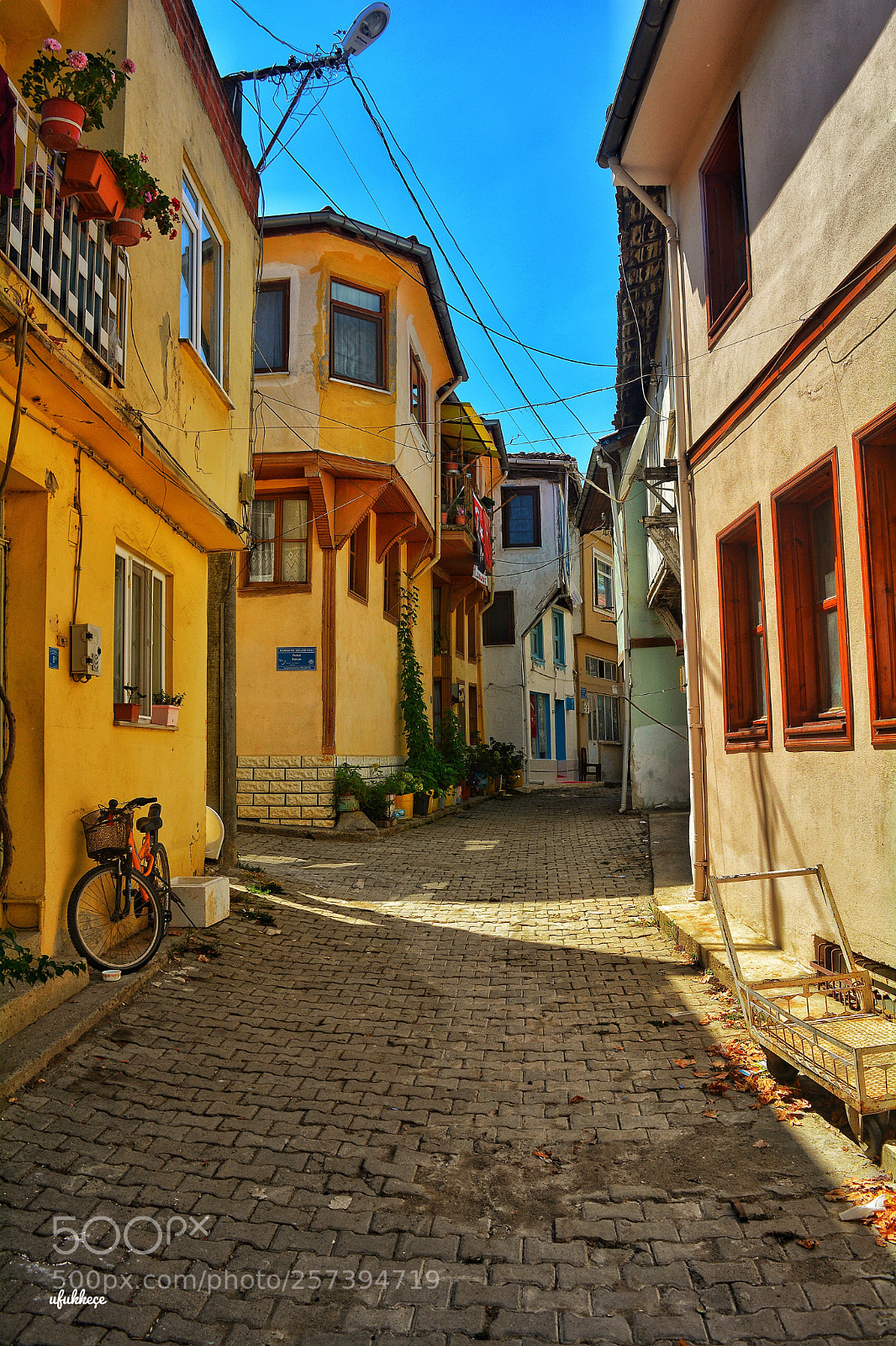 Nikon D5200 sample photo. Trilye sokakları photography