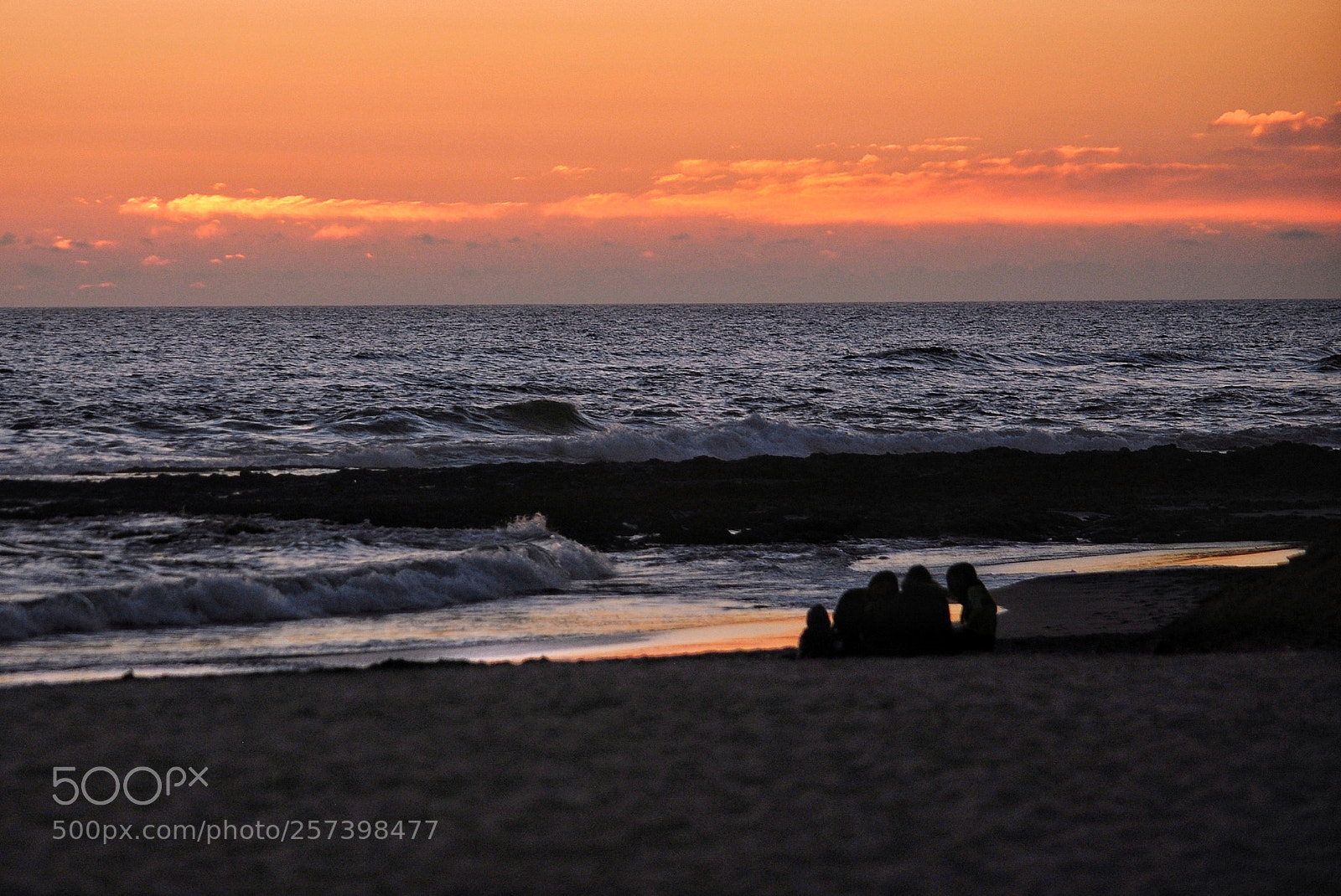 Nikon D3000 sample photo. Horizon and colors. photography