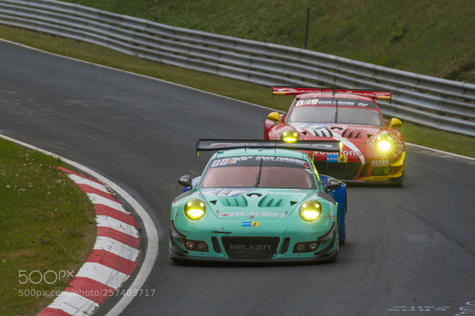 Canon EOS 7D sample photo. Porsche vs. porsche photography