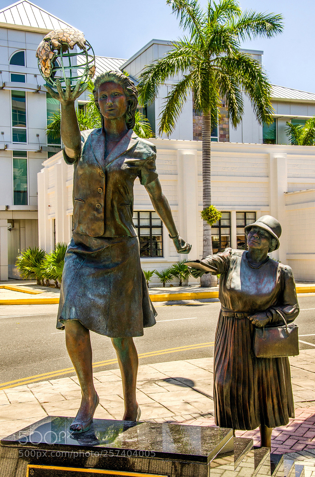 Nikon D7000 sample photo. Aspiration monument photography