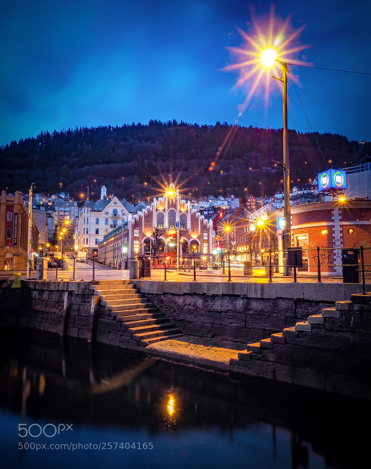 Olympus OM-D E-M10 sample photo. Evening in bergen photography