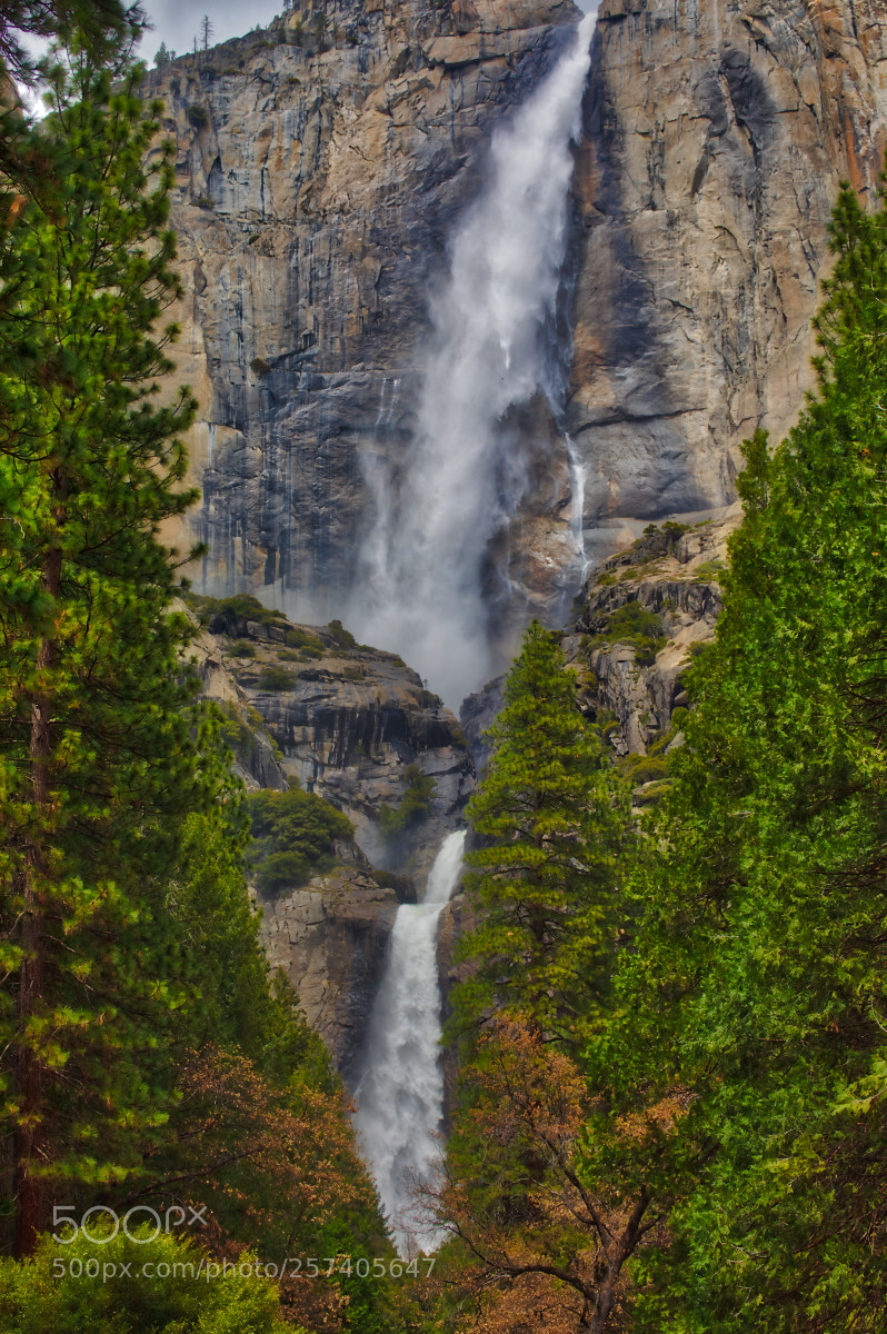 Canon EOS 5D Mark IV sample photo. Yosemity water fall photography