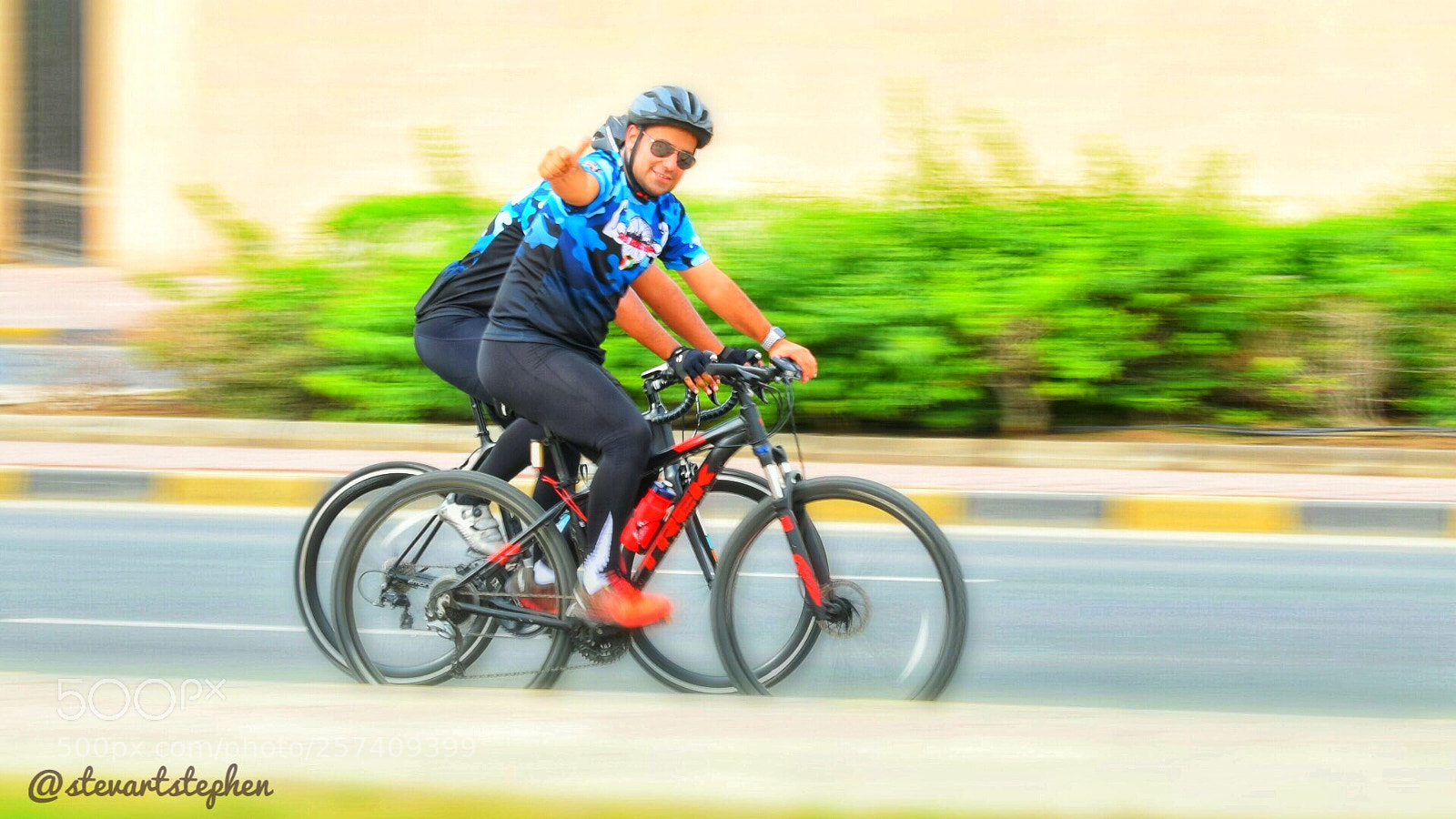 Nikon D5300 sample photo. Cycling panning photography