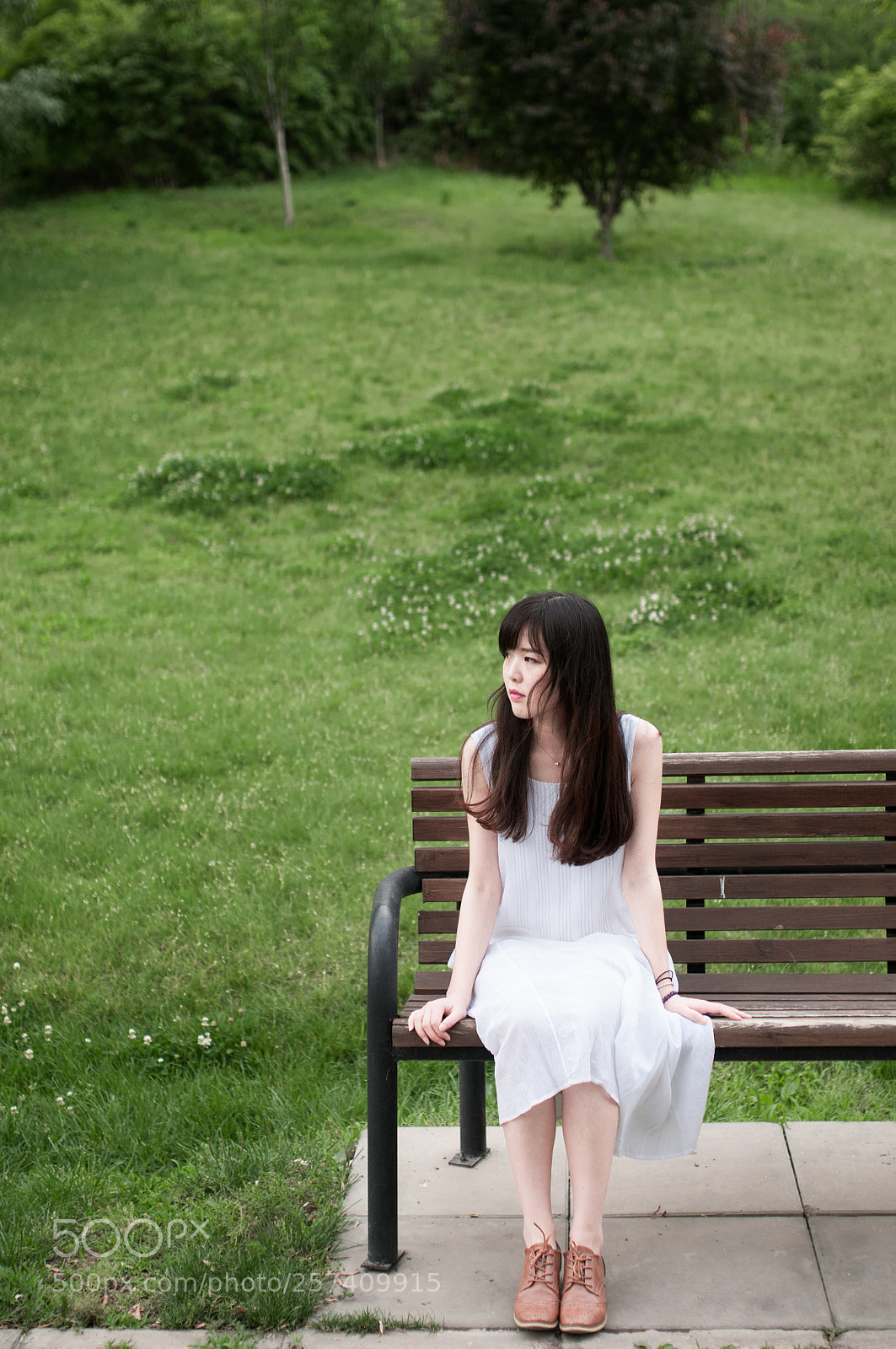 Nikon D300S sample photo. White dress photography
