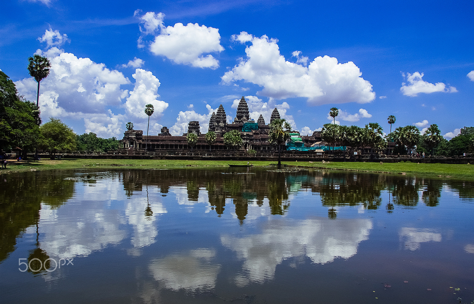 Fujifilm FinePix S5 Pro sample photo. Angkor wat photography