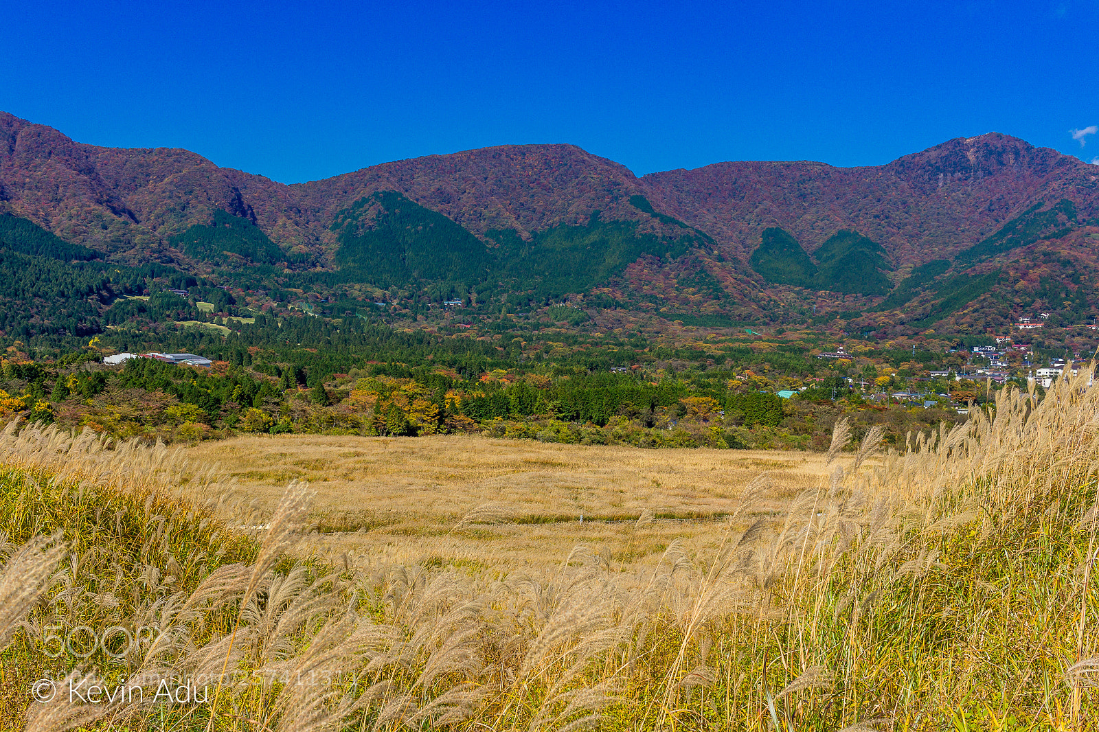 Canon EOS 1200D (EOS Rebel T5 / EOS Kiss X70 / EOS Hi) sample photo. Mountain and fields photography