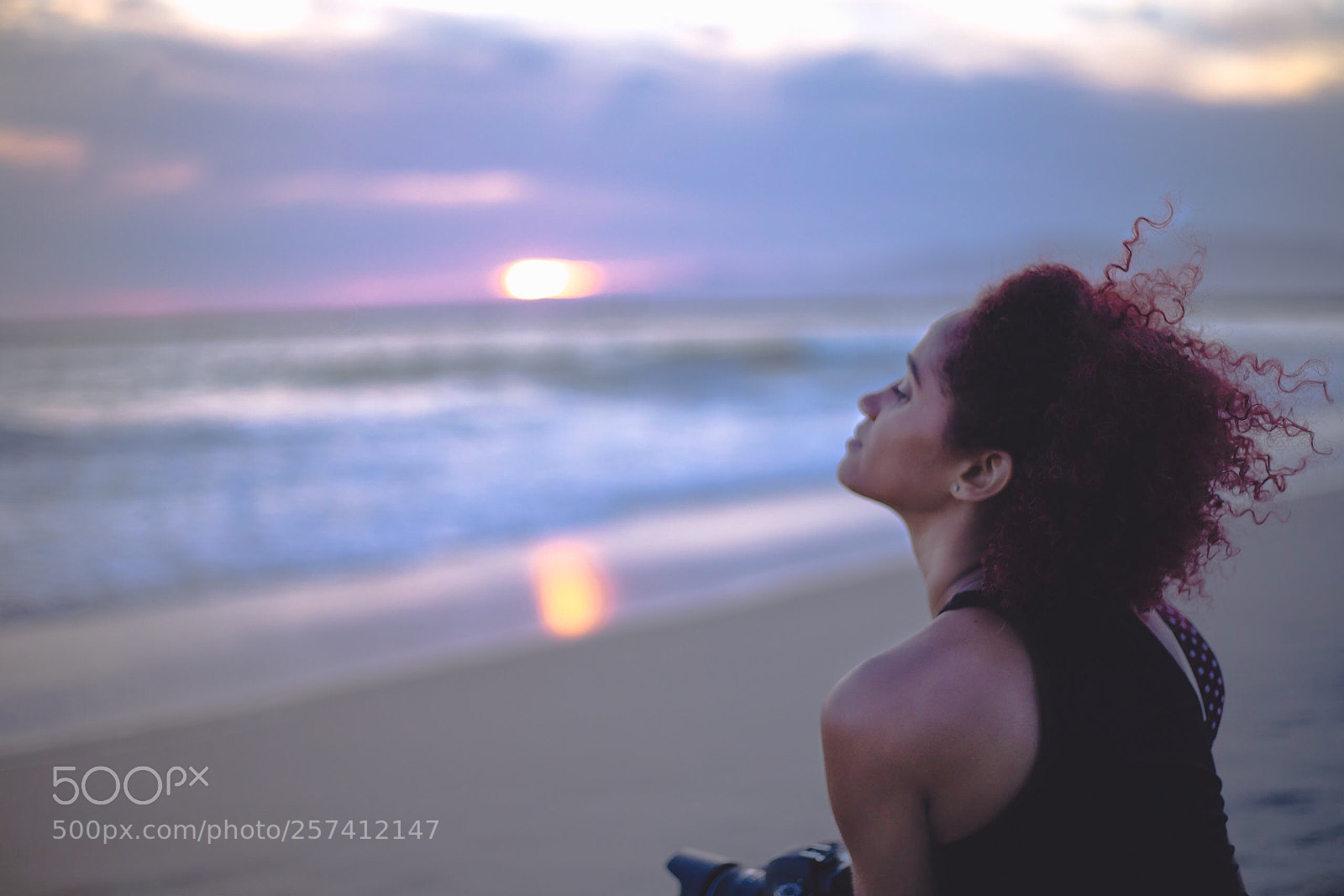 Canon EOS 5D Mark IV sample photo. Looking into the sunset photography