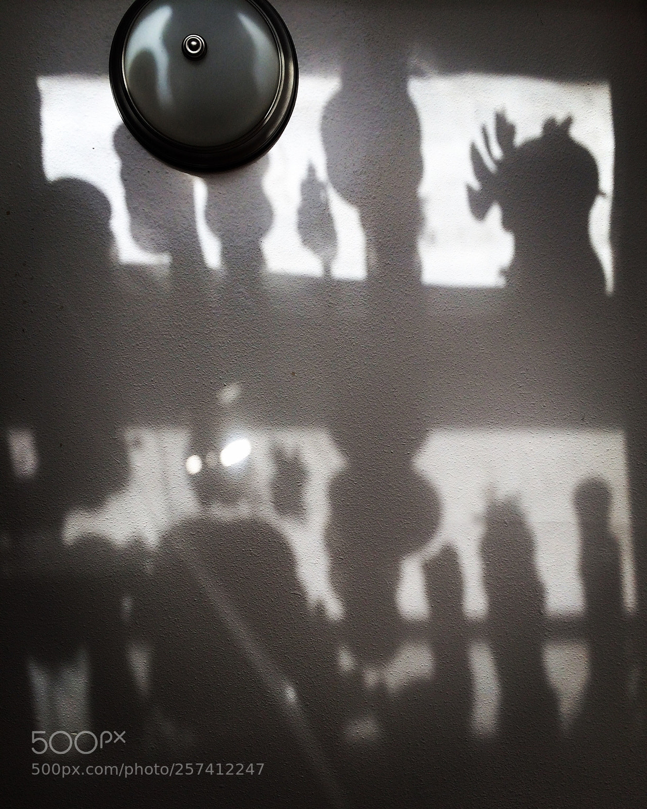 Apple iPhone 5s sample photo. Ceiling at 9:32 am photography