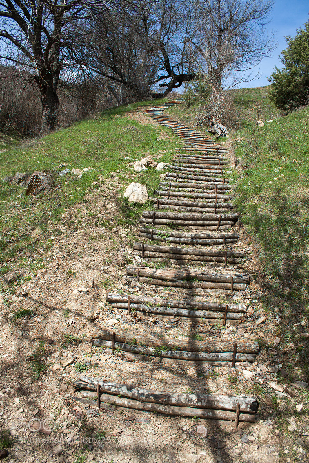 Canon EOS 450D (EOS Rebel XSi / EOS Kiss X2) sample photo. Stairway photography