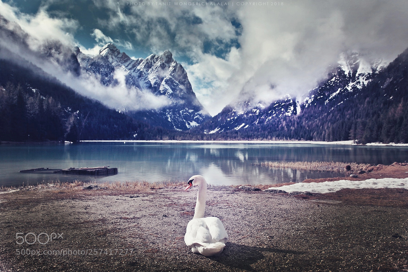 Canon EOS 5D Mark II sample photo. Lago di dobbiaco, italy photography