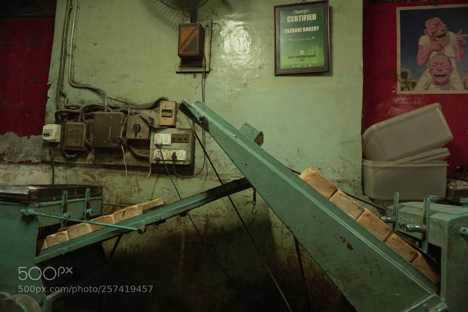 Sony a6300 sample photo. Yazdani bakery photography