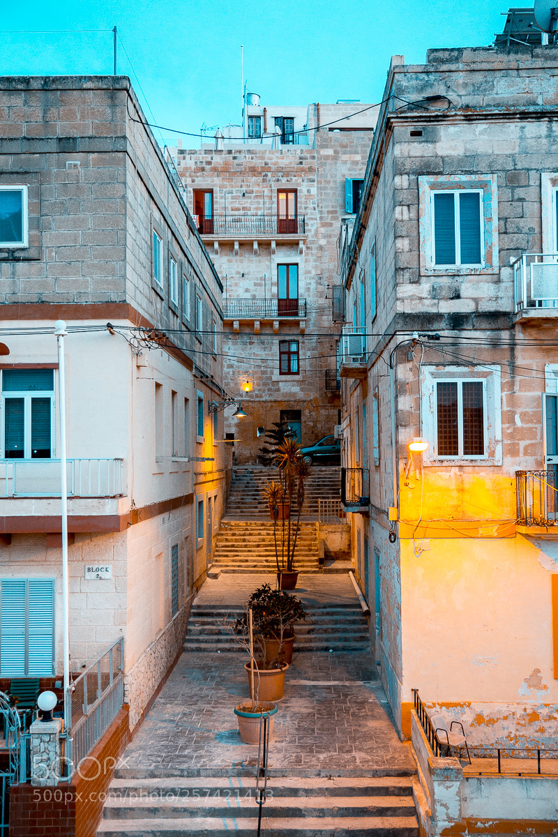 Canon EOS 6D sample photo. Houses in vittoriosa malta photography