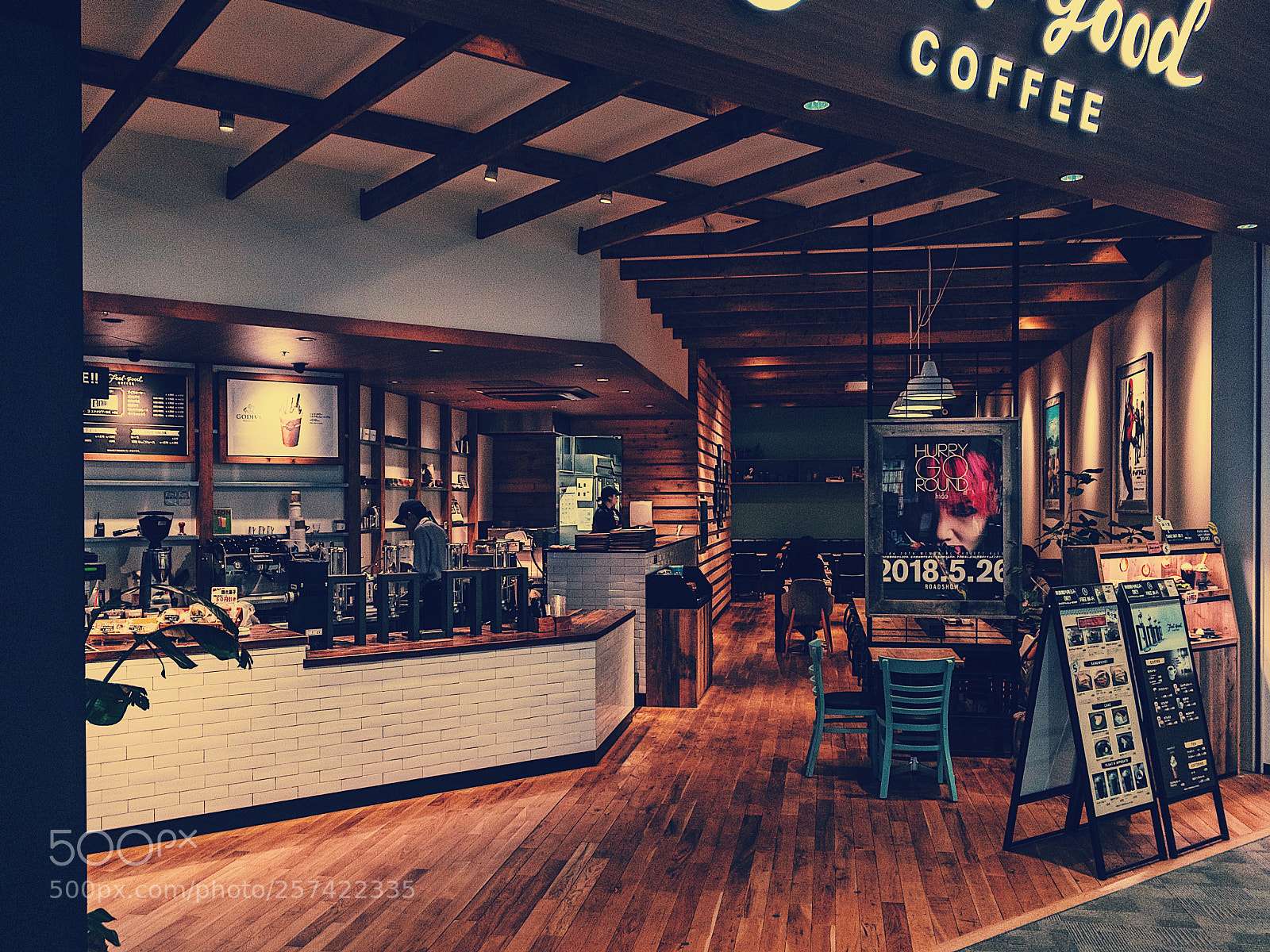 Apple iPhone 6s Plus sample photo. Cafe collection photography