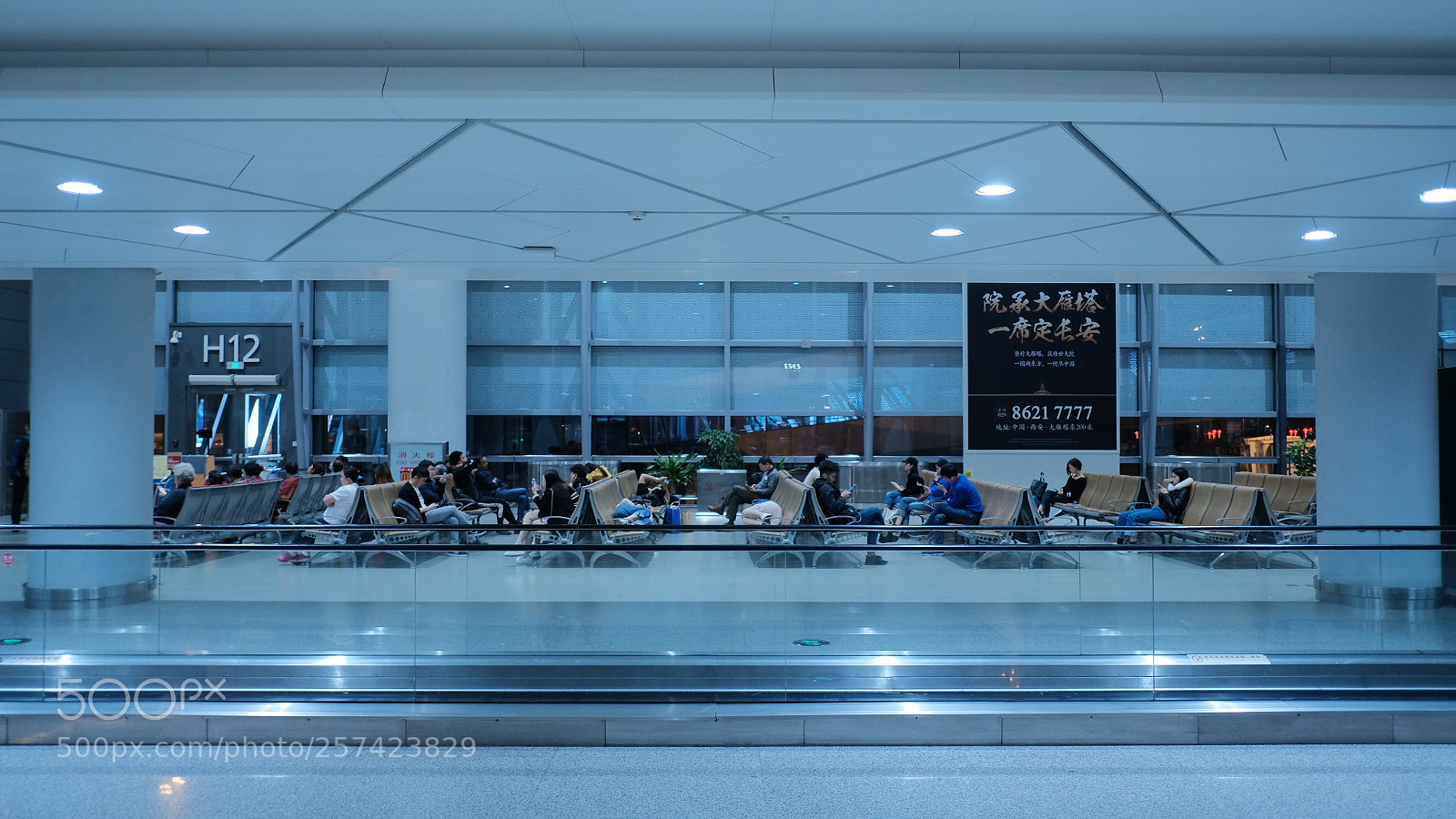 Fujifilm X-E3 sample photo. 午夜机场 photography