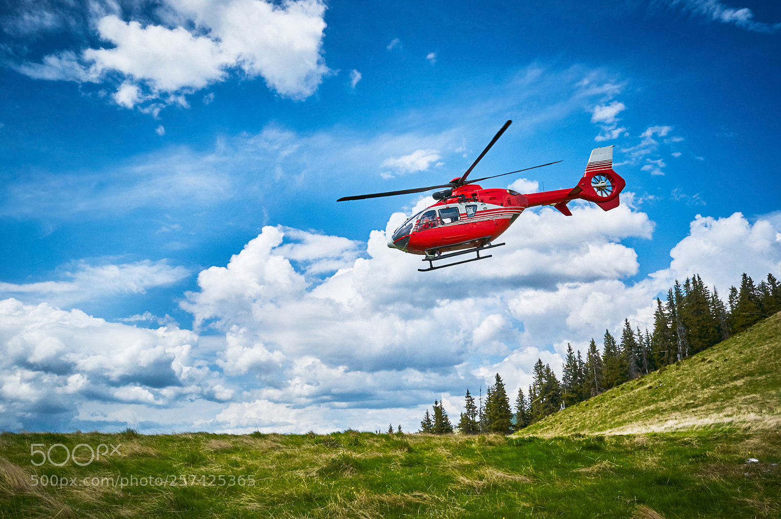 Nikon D5000 sample photo. Helicopter takeoff in the photography