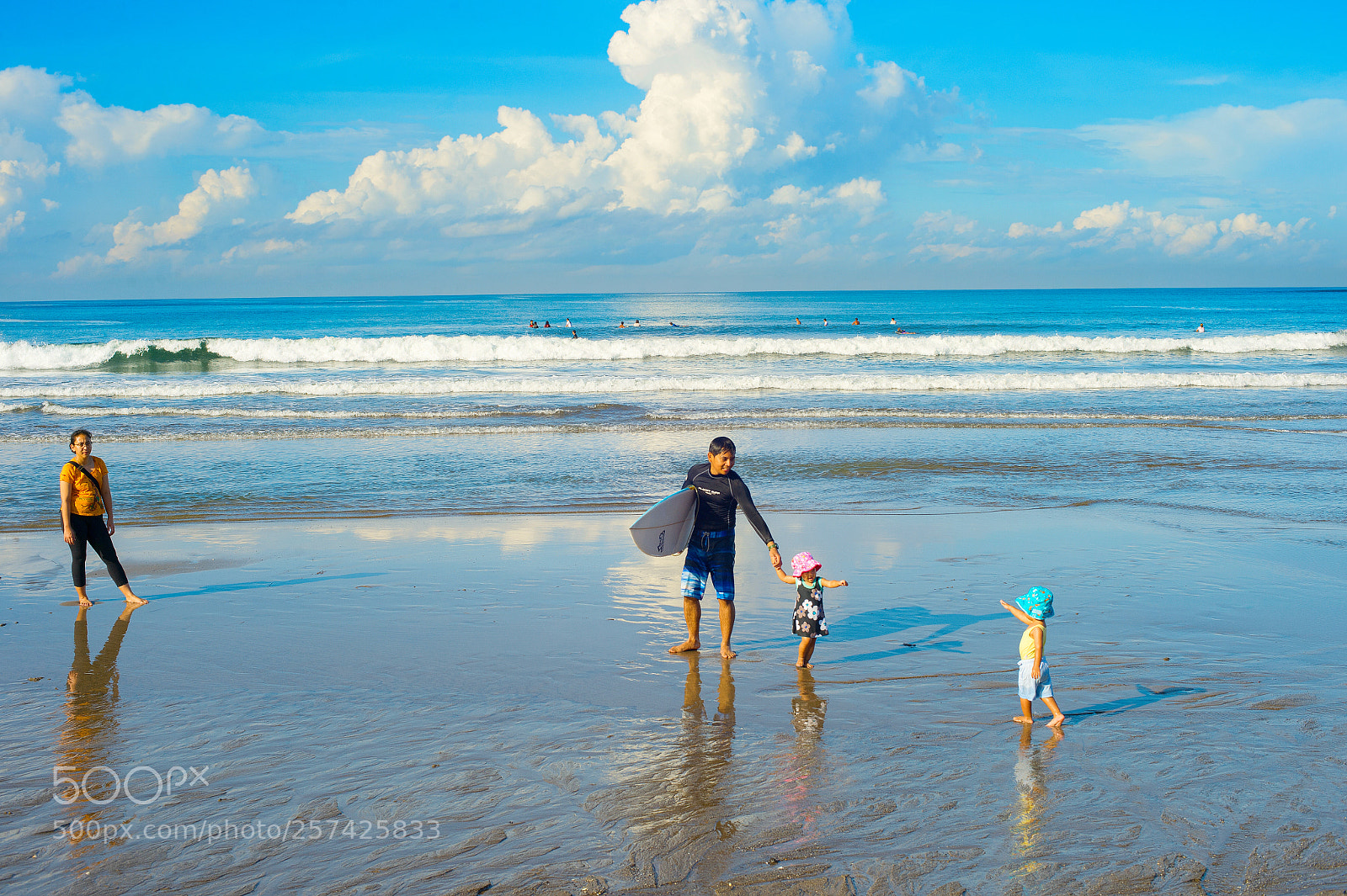 Nikon Df sample photo. Surfers family children beach photography
