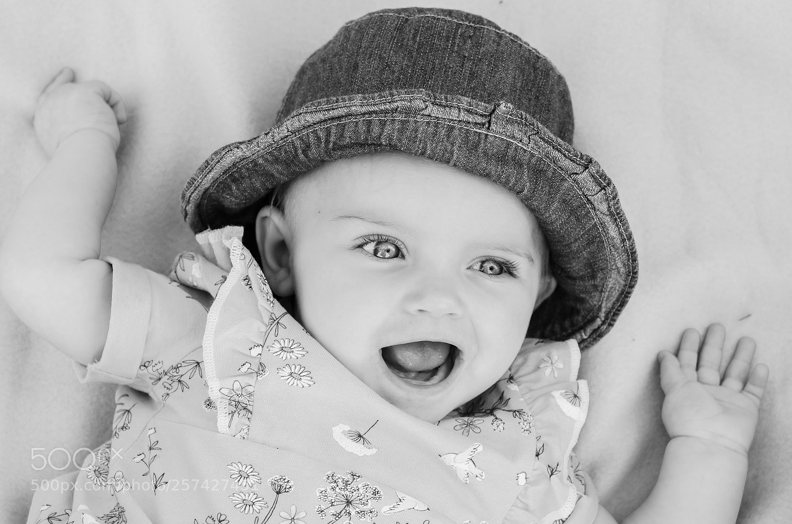 Nikon D7000 sample photo. Fancy hat baby girl photography