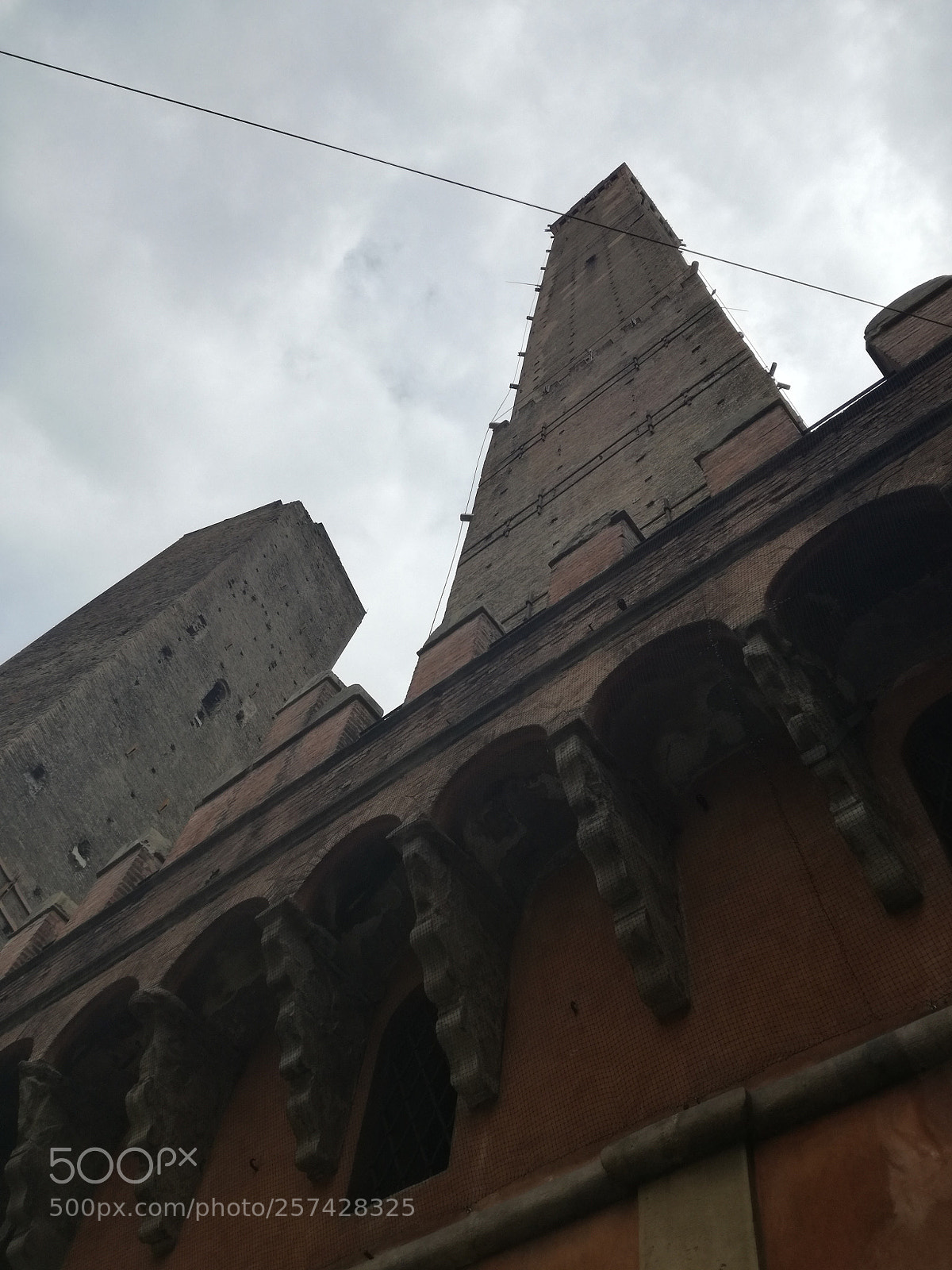HUAWEI P9 LITE sample photo. Asinelli and garisenda towers photography