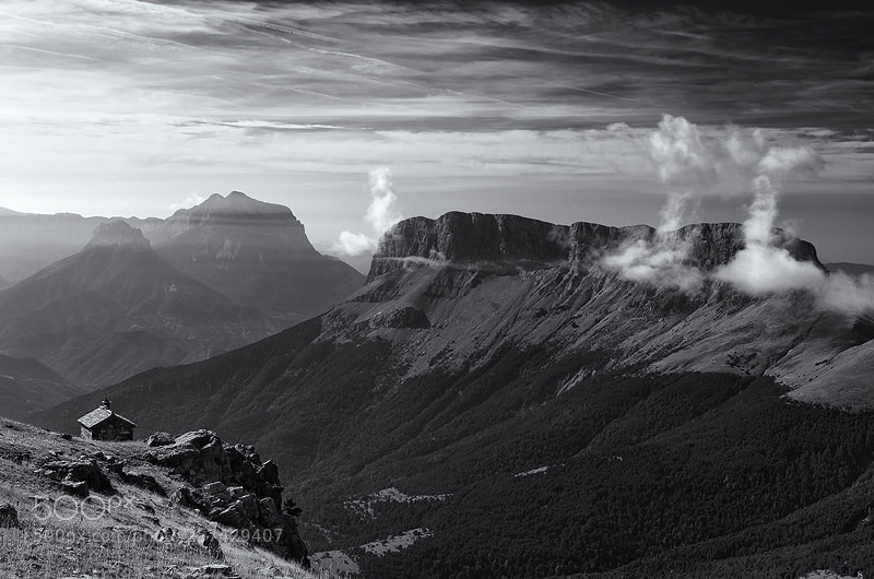 Pentax K-5 sample photo. Señales de humo photography