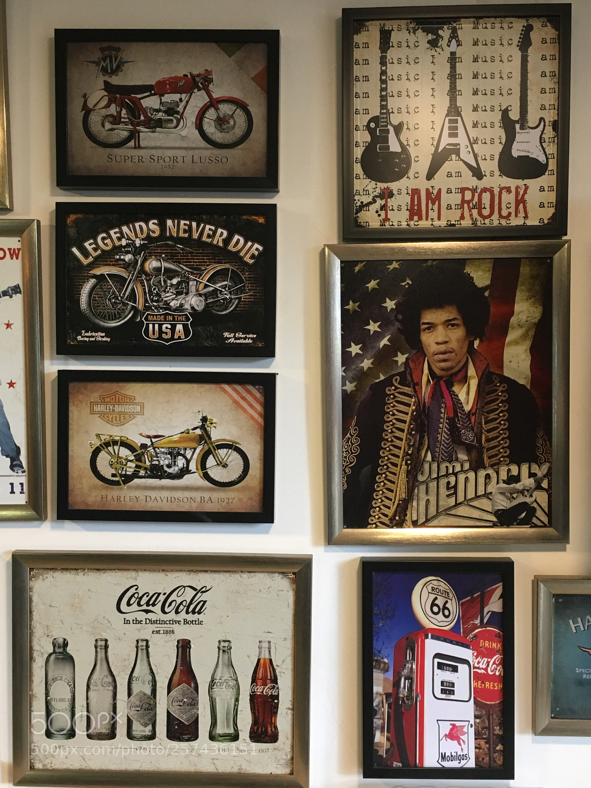 Apple iPhone 6s sample photo. Classic wall photography