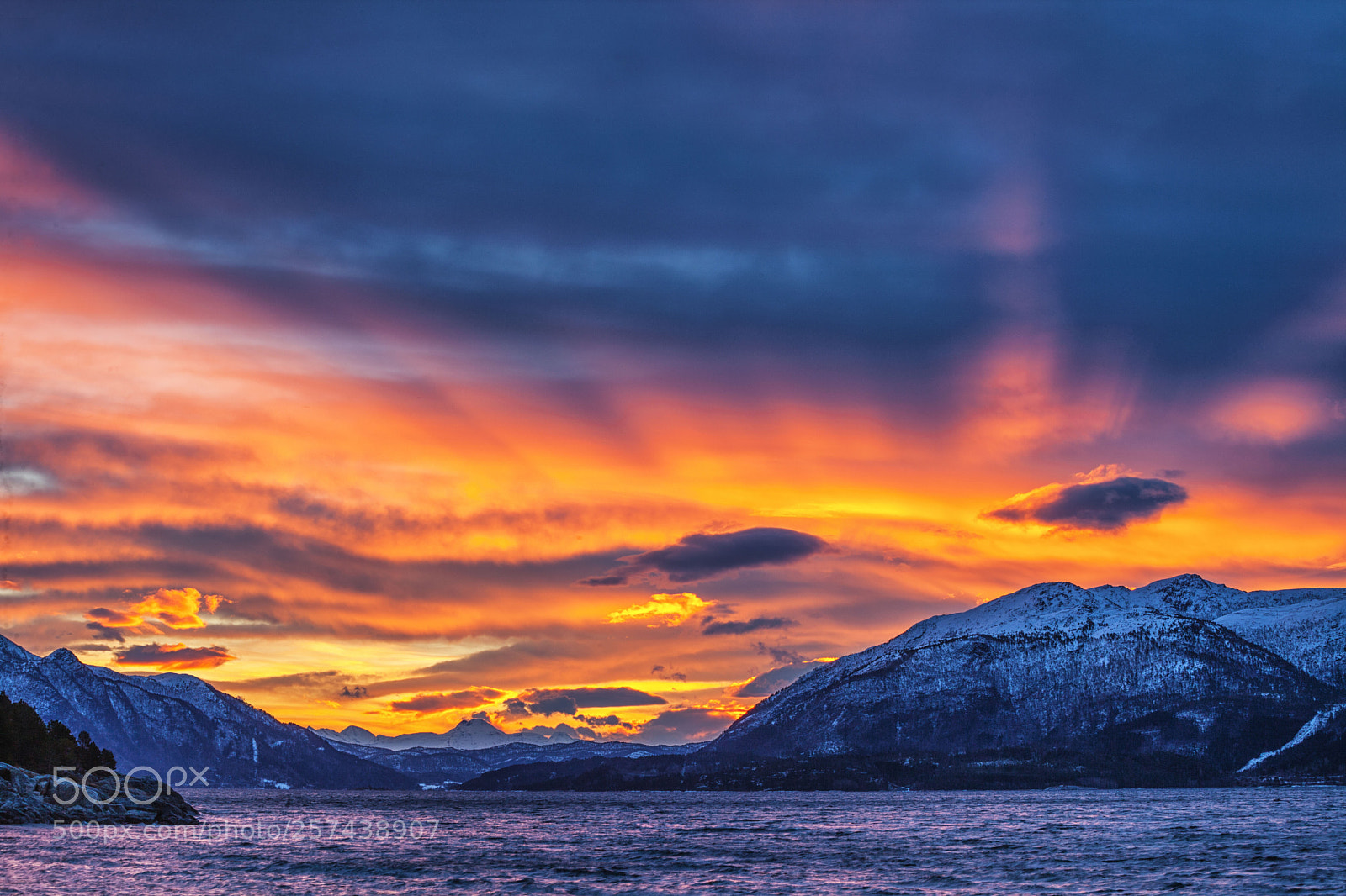 Canon EOS 5D Mark II sample photo. Batnfjord photography