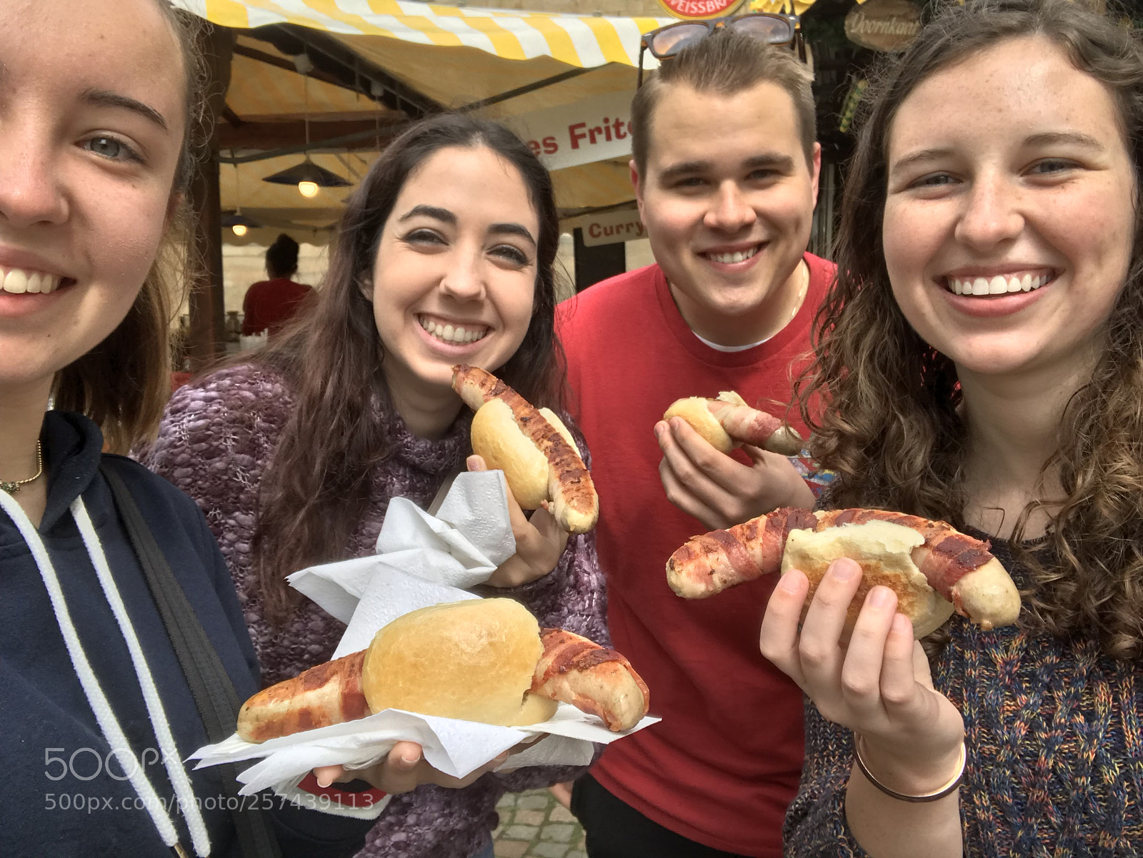 Apple iPhone 7 sample photo. Bratwursts at maiwoche photography