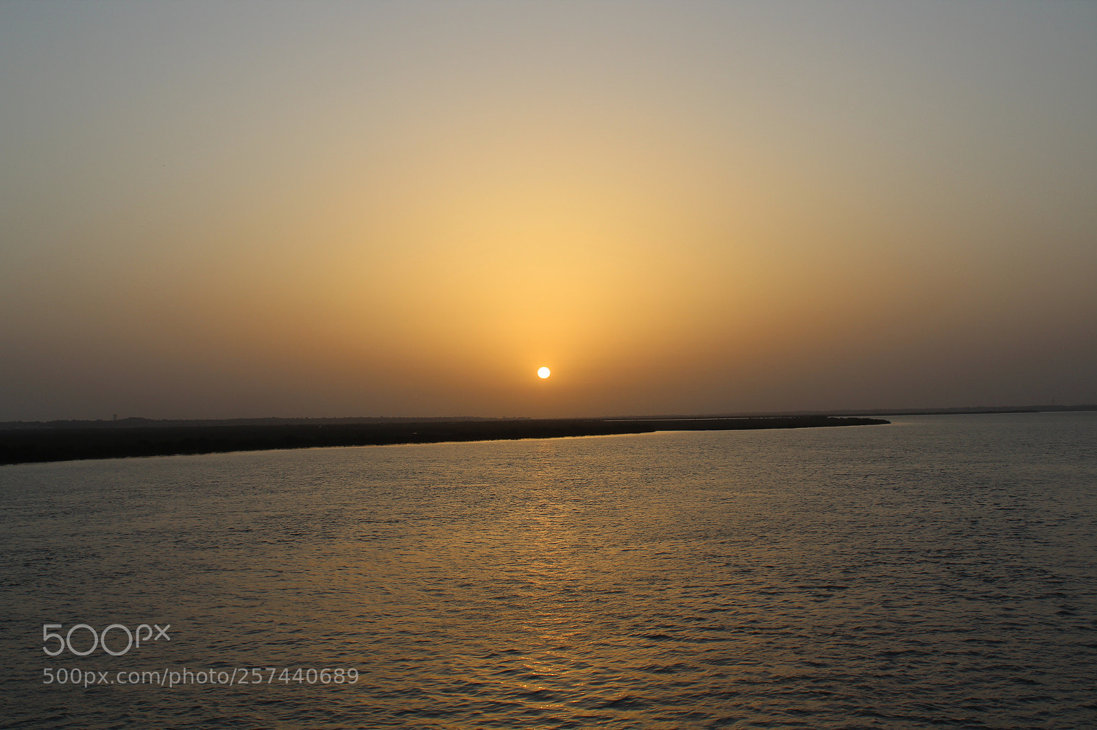 Canon EOS 1300D (EOS Rebel T6 / EOS Kiss X80) sample photo. Sunset photography