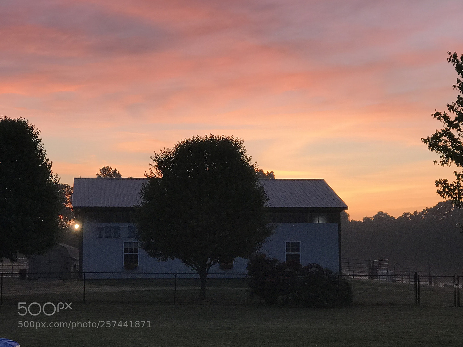 Apple iPhone 7 Plus sample photo. Sunrise in the country photography