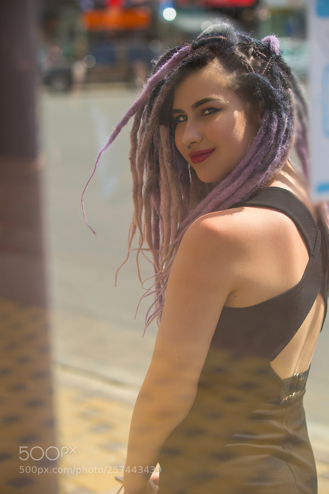 Canon EOS 6D sample photo. Waiting at the bus photography