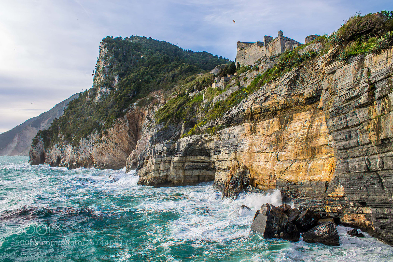 Canon EOS 1100D (EOS Rebel T3 / EOS Kiss X50) sample photo. Fortress over the gulf photography