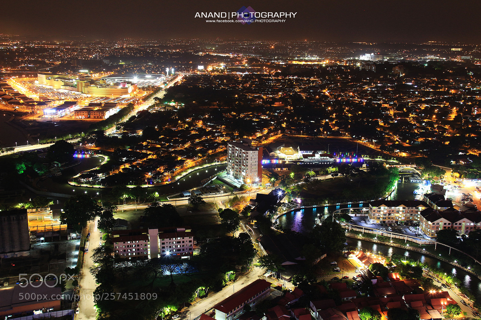 Canon EOS 100D (EOS Rebel SL1 / EOS Kiss X7) sample photo. Malacca city @ night photography