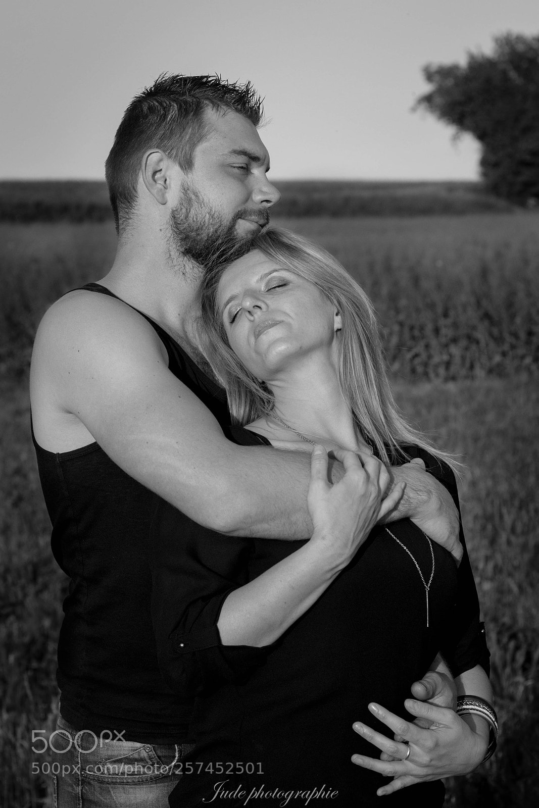 Canon EOS 600D (Rebel EOS T3i / EOS Kiss X5) sample photo. Embrasser photography