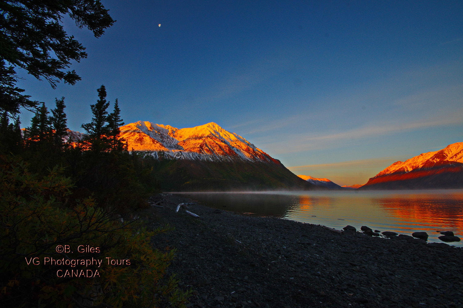 Sigma AF 10-20mm F4-5.6 EX DC sample photo. Kluane sunrise photography