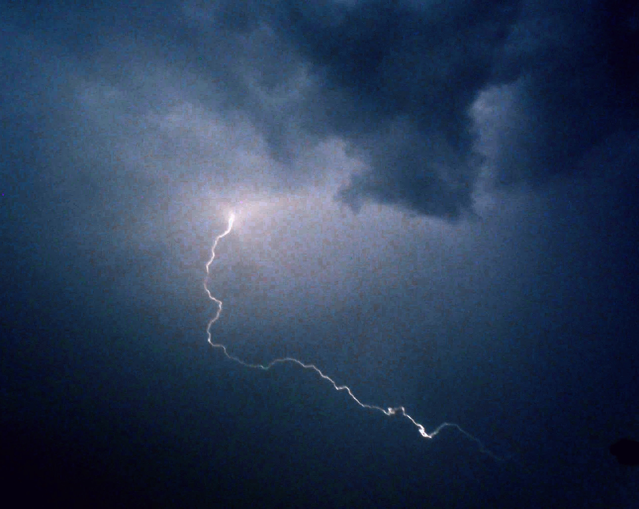 Olympus XZ-1 sample photo. Storm passing over photography