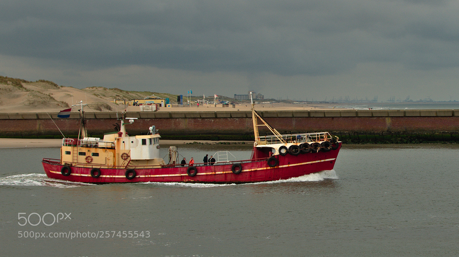 Nikon D3400 sample photo. Boat photography