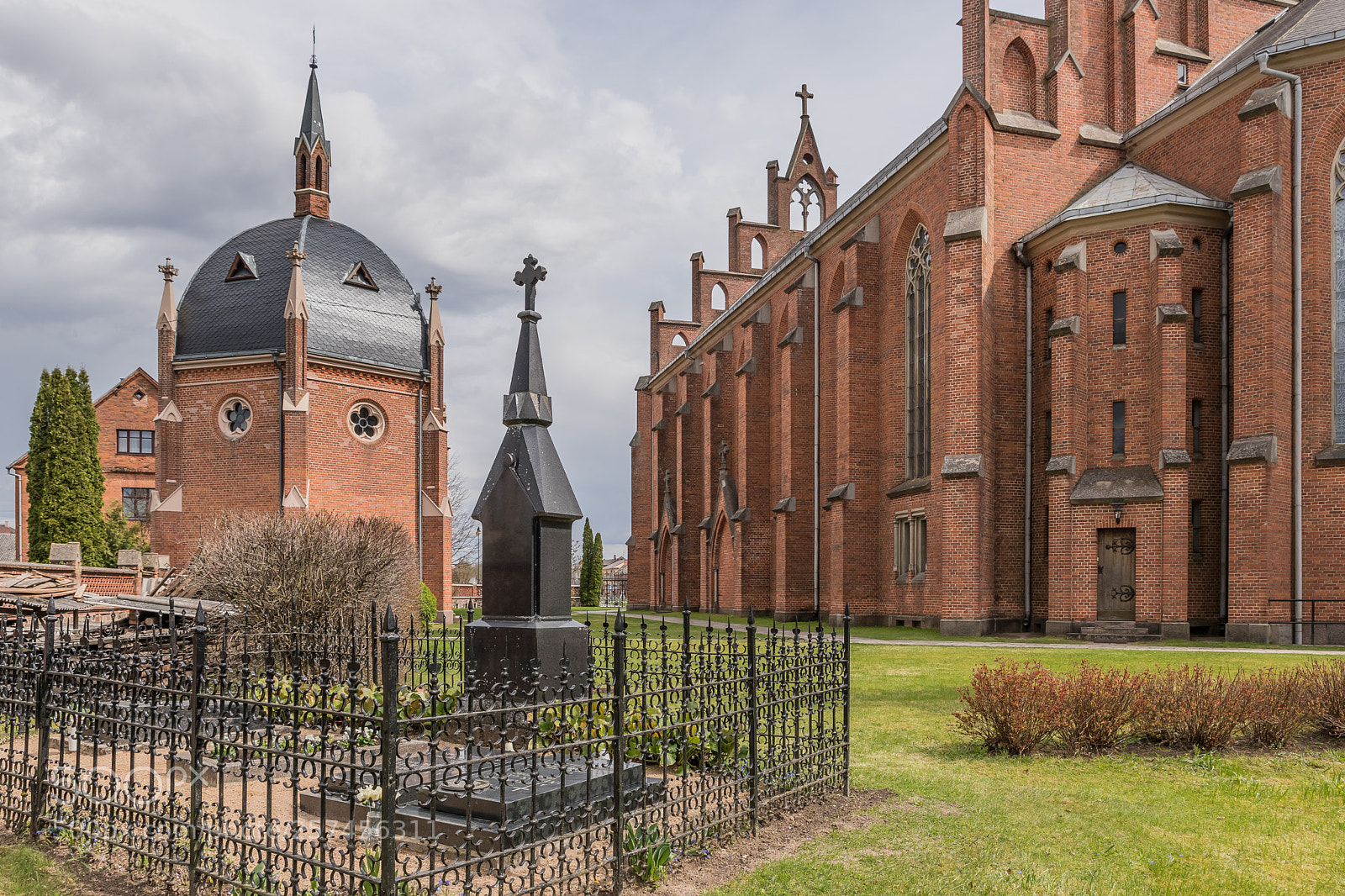 Canon EOS 6D Mark II sample photo. Chapel and church in photography