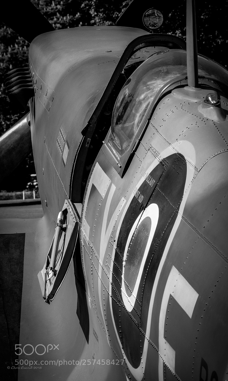 Canon EOS 77D (EOS 9000D / EOS 770D) sample photo. Mk9 spitfire. photography