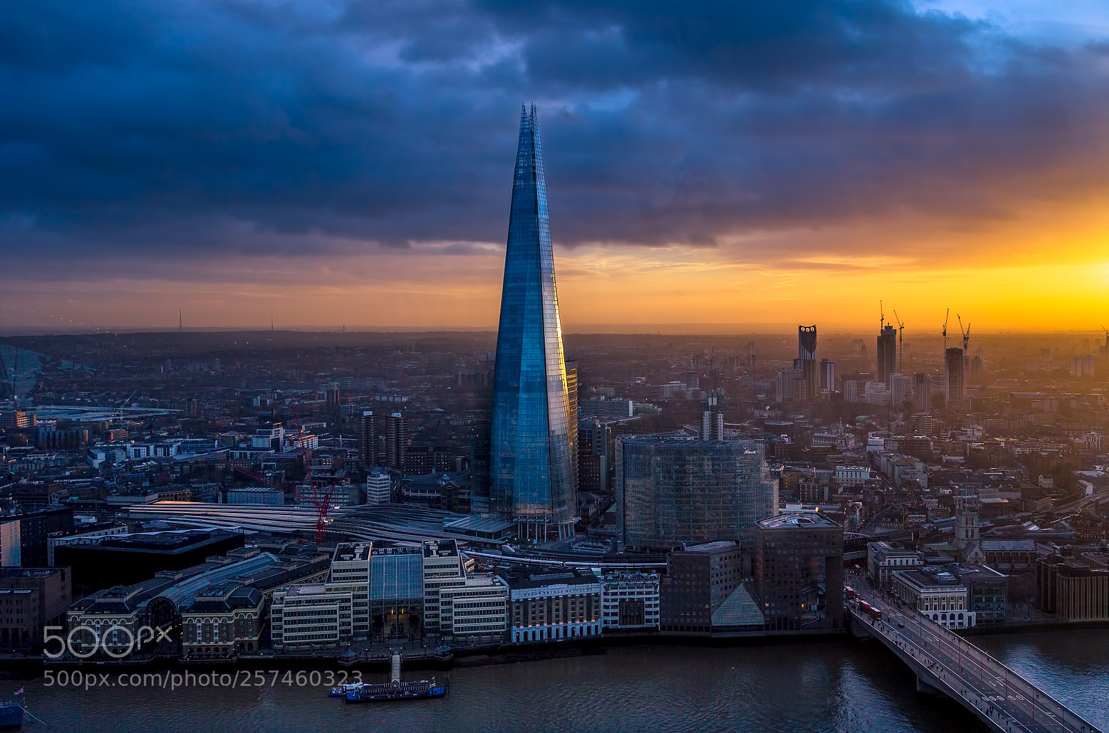 Canon EOS 60D sample photo. The shard at sunset photography