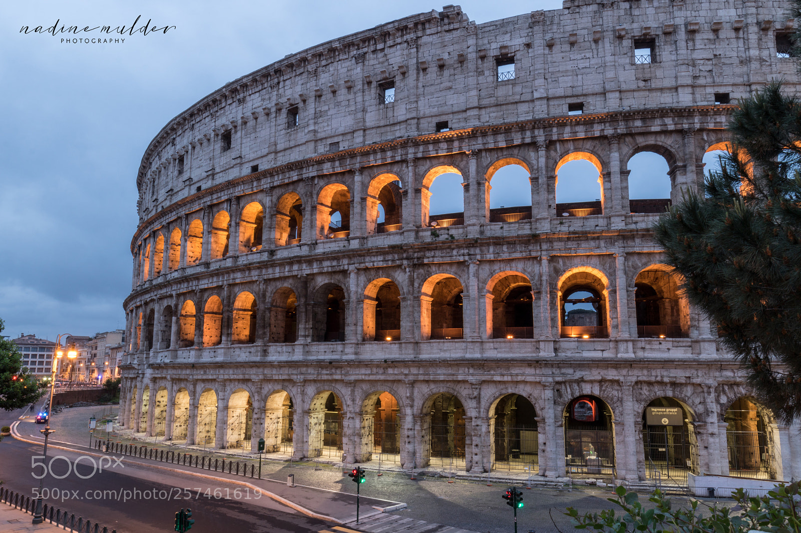Canon EOS 760D (EOS Rebel T6s / EOS 8000D) sample photo. Rome early in the photography