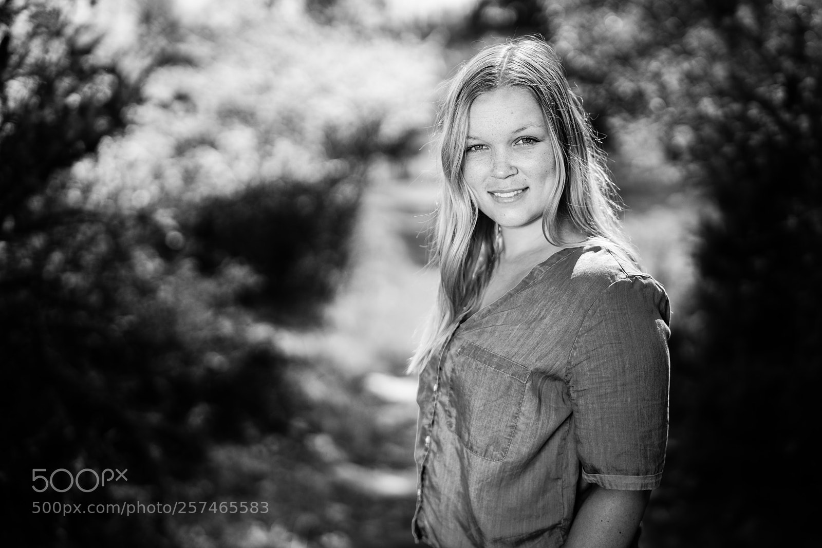 Sony a7R II sample photo. Emma photography