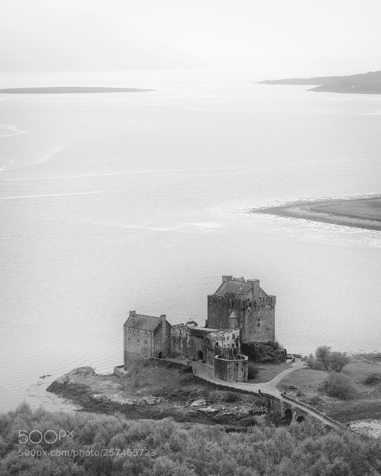 Canon EOS 5D Mark IV sample photo. Eilean donan castle photography