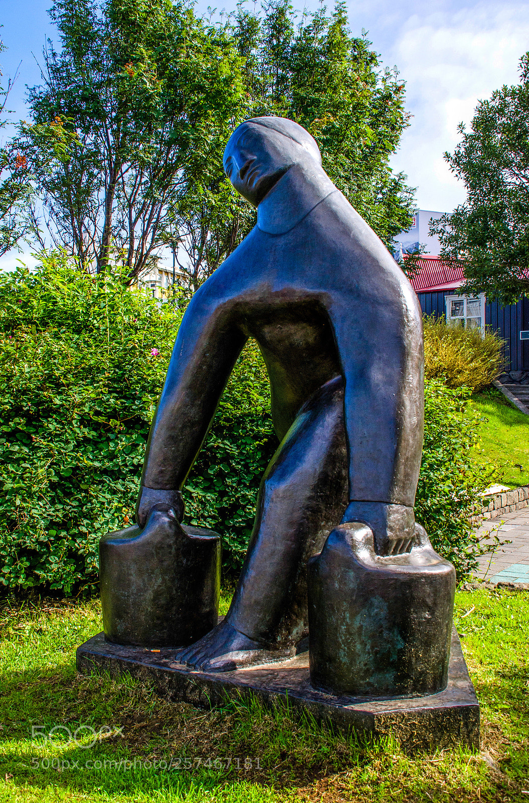 Nikon D7000 sample photo. Heavy photography