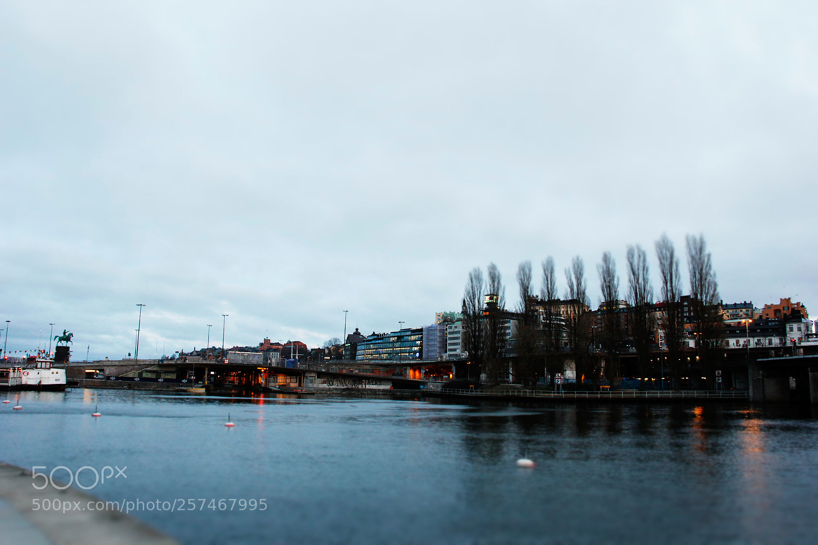 Canon EOS 60D sample photo. Downtown, river photography