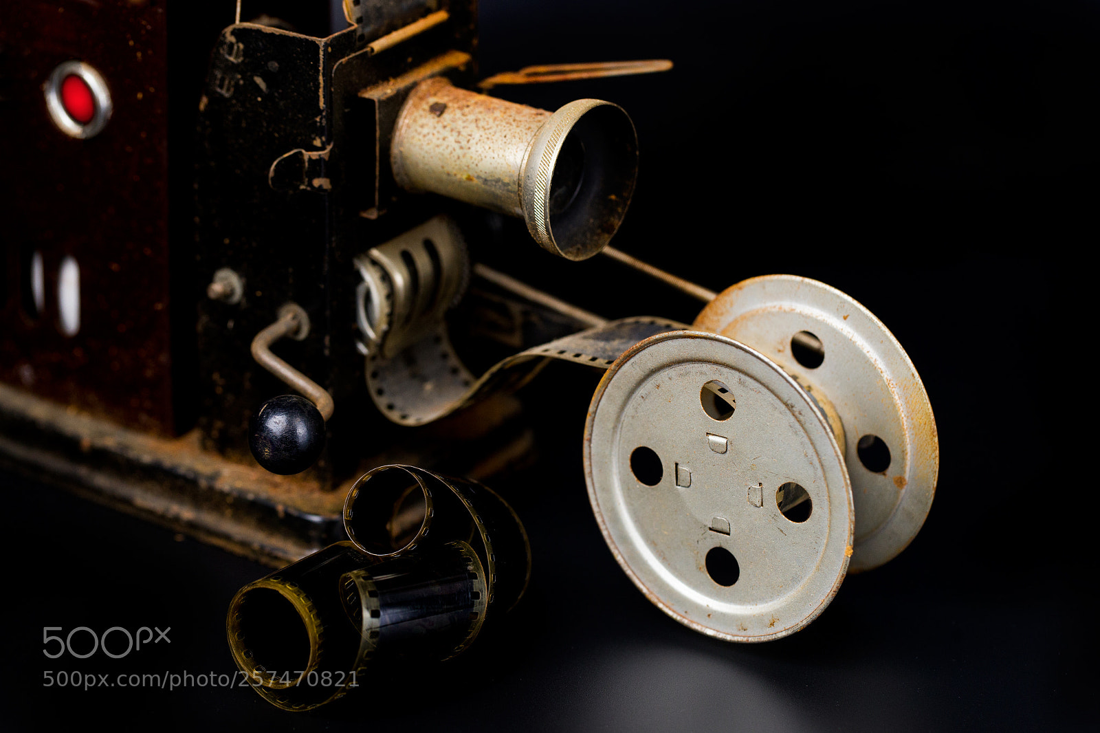 Canon EOS-1D X sample photo. Vintage filmprojector photography